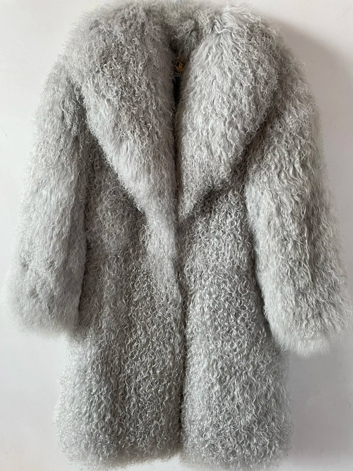 Women’s Thick and Warm Mongolian Sheep Fur Coat
