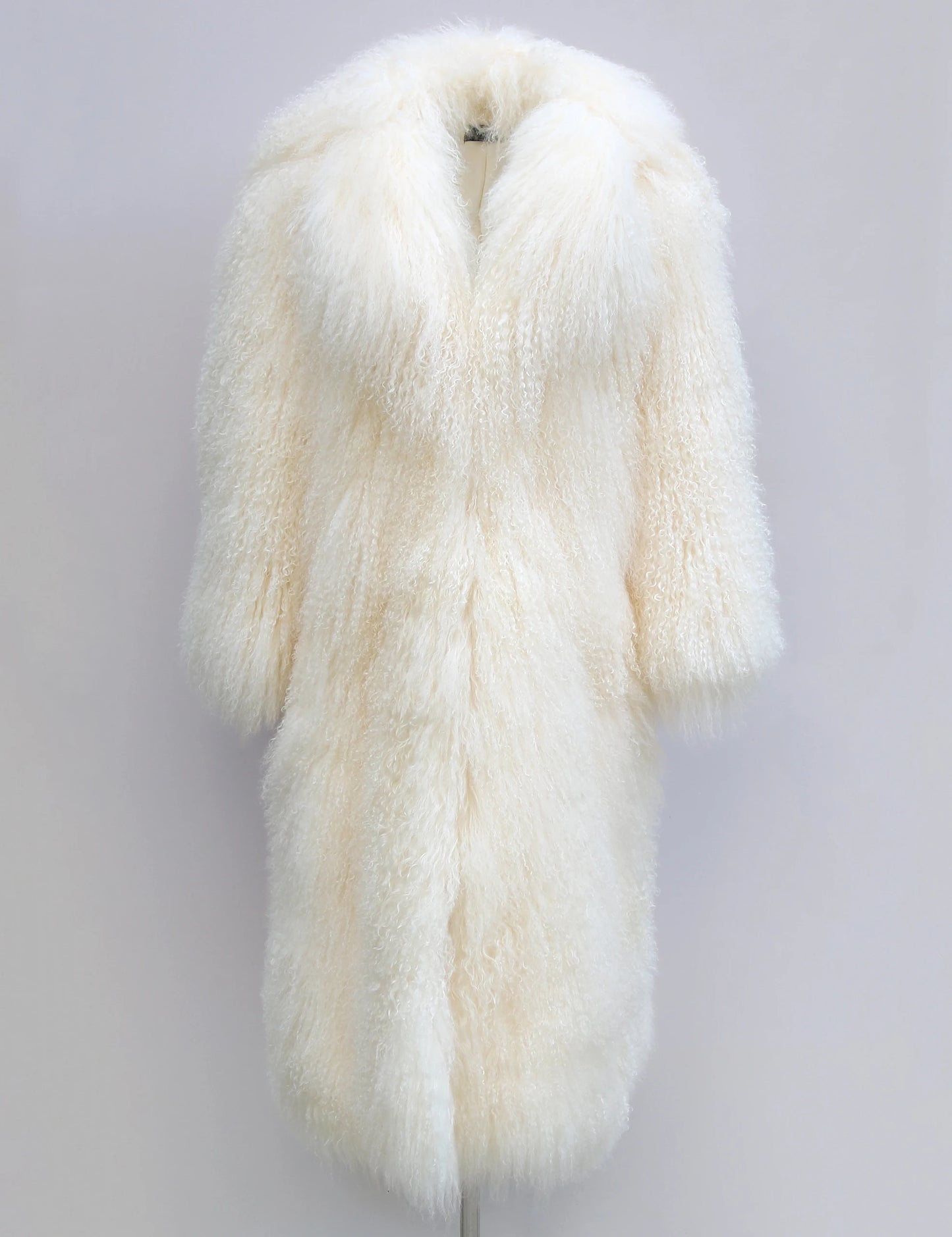 Women’s Thick and Warm Mongolian Sheep Fur Coat