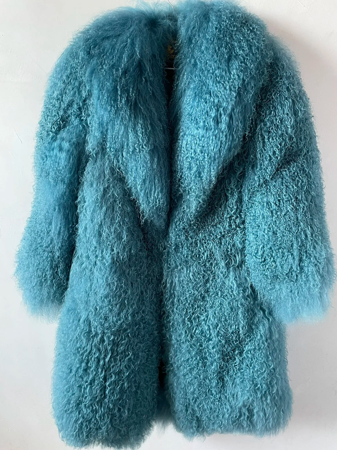 Women’s Thick and Warm Mongolian Sheep Fur Coat